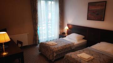 Фотографии Отель Hotel Cyprus г. Ксионженице (Польша) №5 Фото Отель Hotel Cyprus г. Ксионженице 5